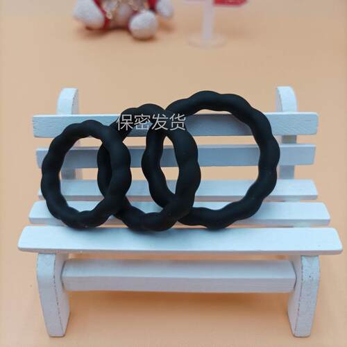 An elastic ring that can prolong sexual intercourse duration