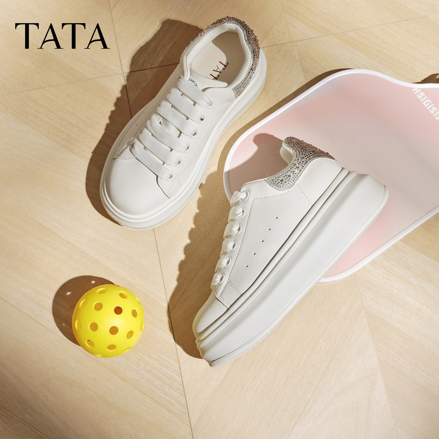 TATA他她小白鞋新款时尚休闲鞋厚底增高板鞋通勤女鞋子WU507CM5图片