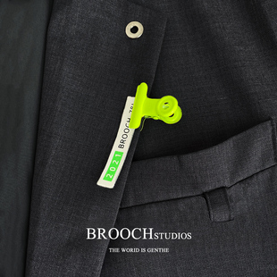 BROOCH时髦撞色配饰装 西装 西服胸针男女日韩潮胸章 饰夹子含标个性