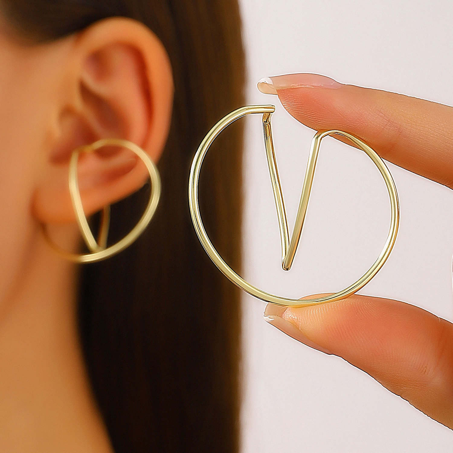 圆耳窝夹港风耳环Round ear socket clip ear bone clip earrings