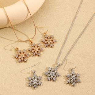 饰品Fashion Diamond Snow Necklace Earrings temperament women