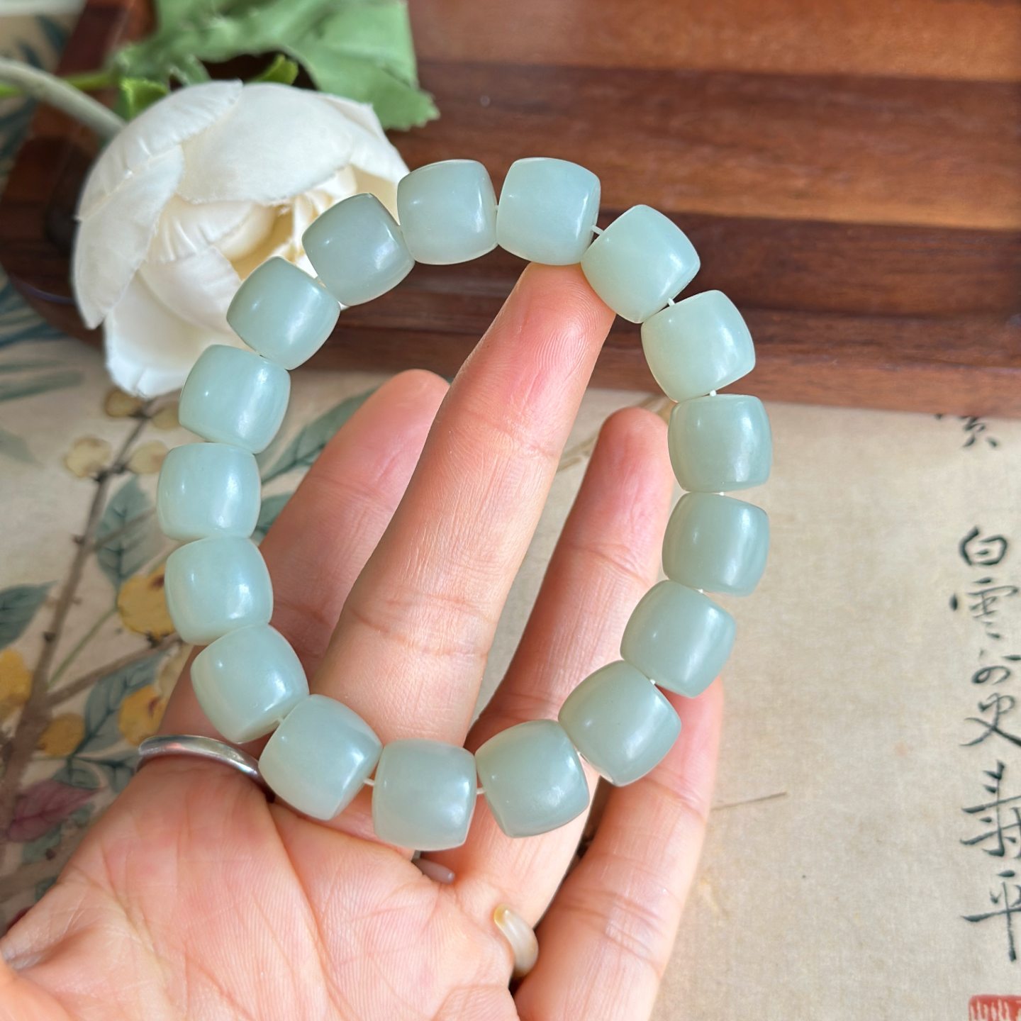 正宗新疆且末蓝直切老型桶珠手串