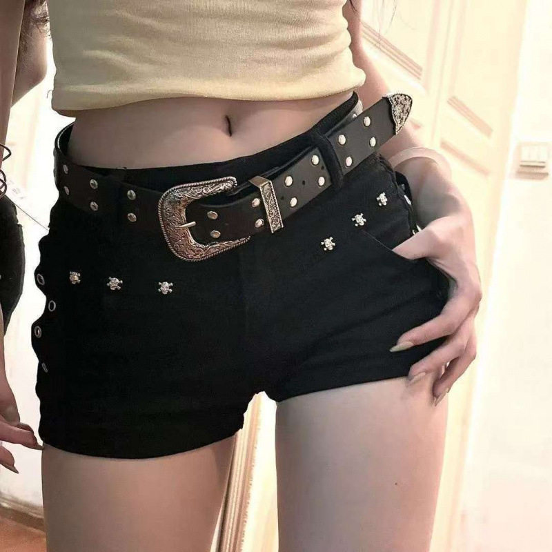 low rise denim Shorts美式辣妹暗黑y2k包臀小黑裤铆钉牛仔短裤女