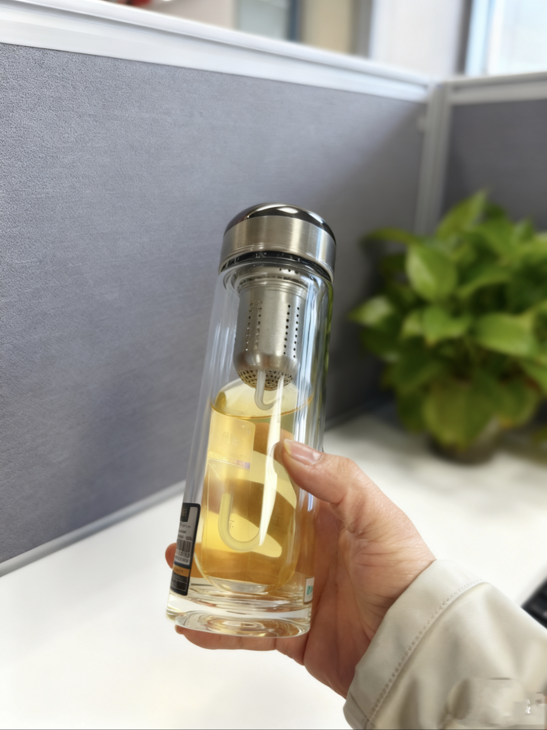 双层玻璃杯加厚水杯黑武士茶水分离杯子商务车载办公耐热泡茶杯