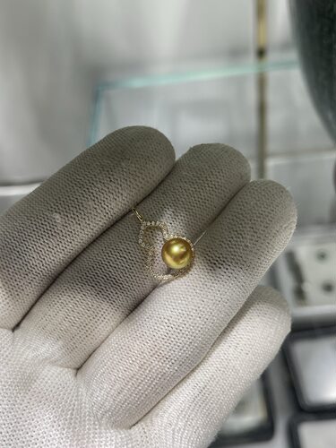 福禄来啦！ 茶浓金7～8mm南洋金珠葫芦款吊坠 18k天然钻石镶嵌