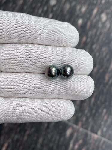 正圆，蓝绿炫彩孔雀绿耳钉！！ 10.7，10.67mm 自然光拍摄