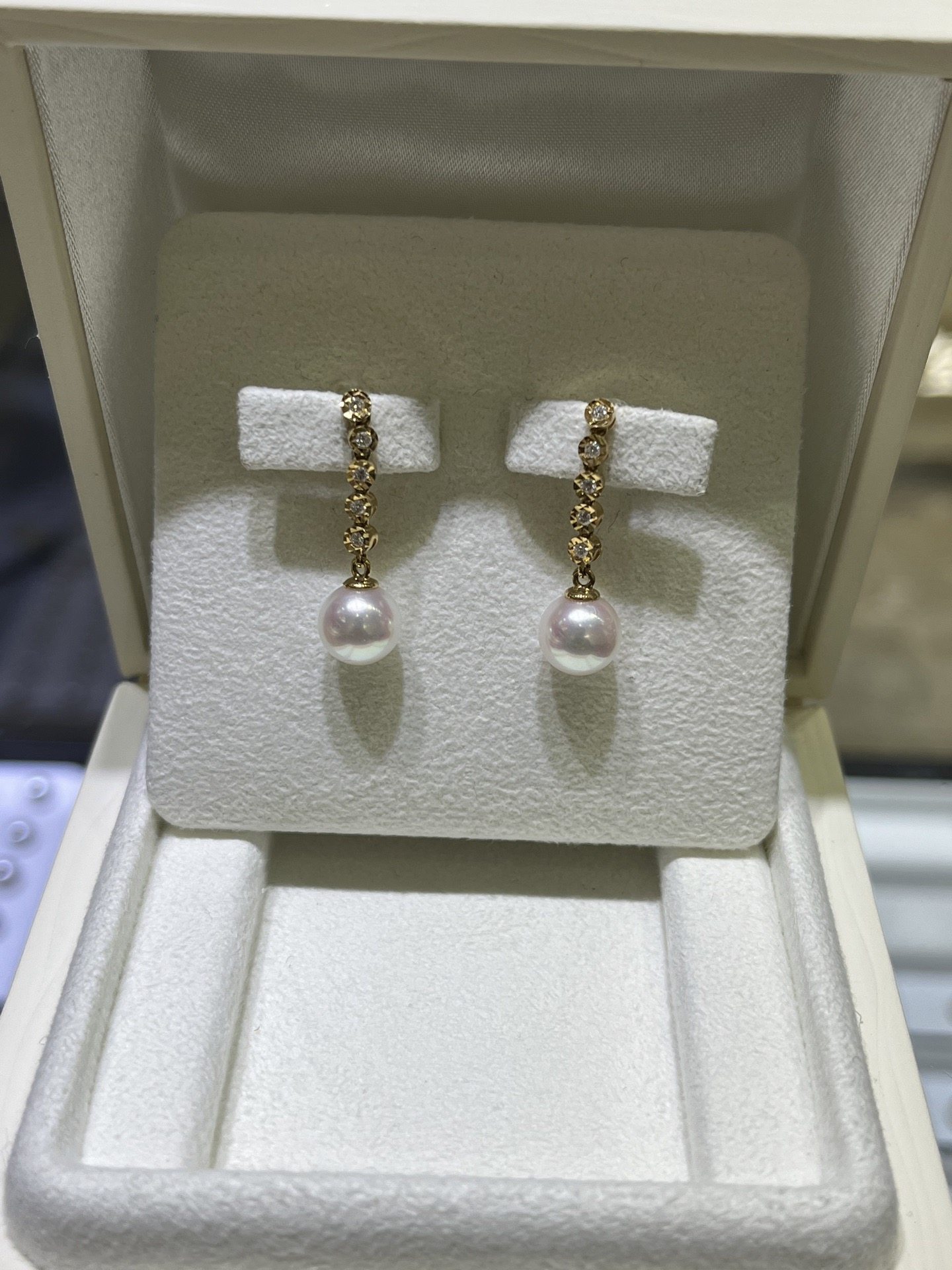 8.06，8.03mm极光akoya耳钉 18k天然钻石镶嵌,珠宝/钻石/翡翠,耳饰,淘宝优惠券,粉丝福利购,淘宝优惠卷