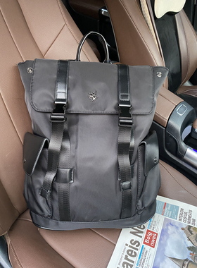 新款双肩包男士商务休闲电脑背包时尚学生书包旅行出差BQBB72540