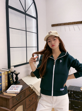 保罗彼得正品 绿色秋装新款女装运动带帽卫衣开衫拉链阳NVDA48450