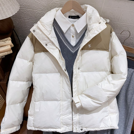 25年新冬款女士短款连帽羽绒服撞色时尚保暖90%鸭绒BSEDR00321