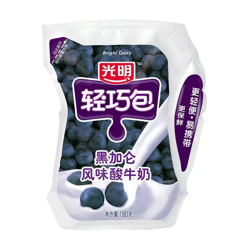 光明轻巧包酸奶黑加仑味红枣味芦荟味风味发酵乳180克
