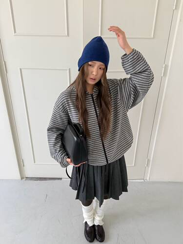 UPONE 秋冬加绒条纹连帽卫衣女ins韩版宽松显瘦百搭休闲长袖上衣