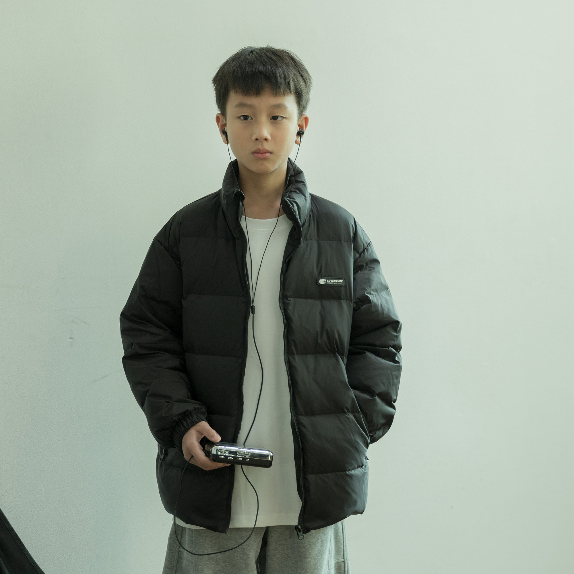 儿童黑色羽绒服2025冬季新款保暖夹克中大童立领短款外套男孩潮牌,童装/婴儿装/亲子装,羽绒服,淘宝优惠券,粉丝福利购,淘宝优惠卷