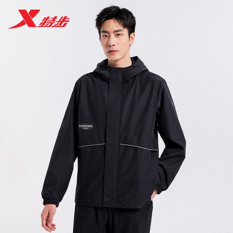 特步外套男款2025春夏新款户外运动健身双层风衣夹克976329150015