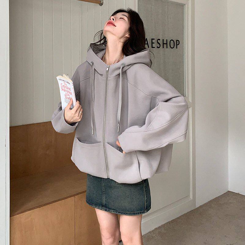 上衣2025连帽休闲风短款女减龄外套秋宽松卫衣慵懒灰色韩系小个子