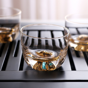 日式无铅玻璃茶杯家用纯手工小号富士山烧酒杯日本茶道藏金杯