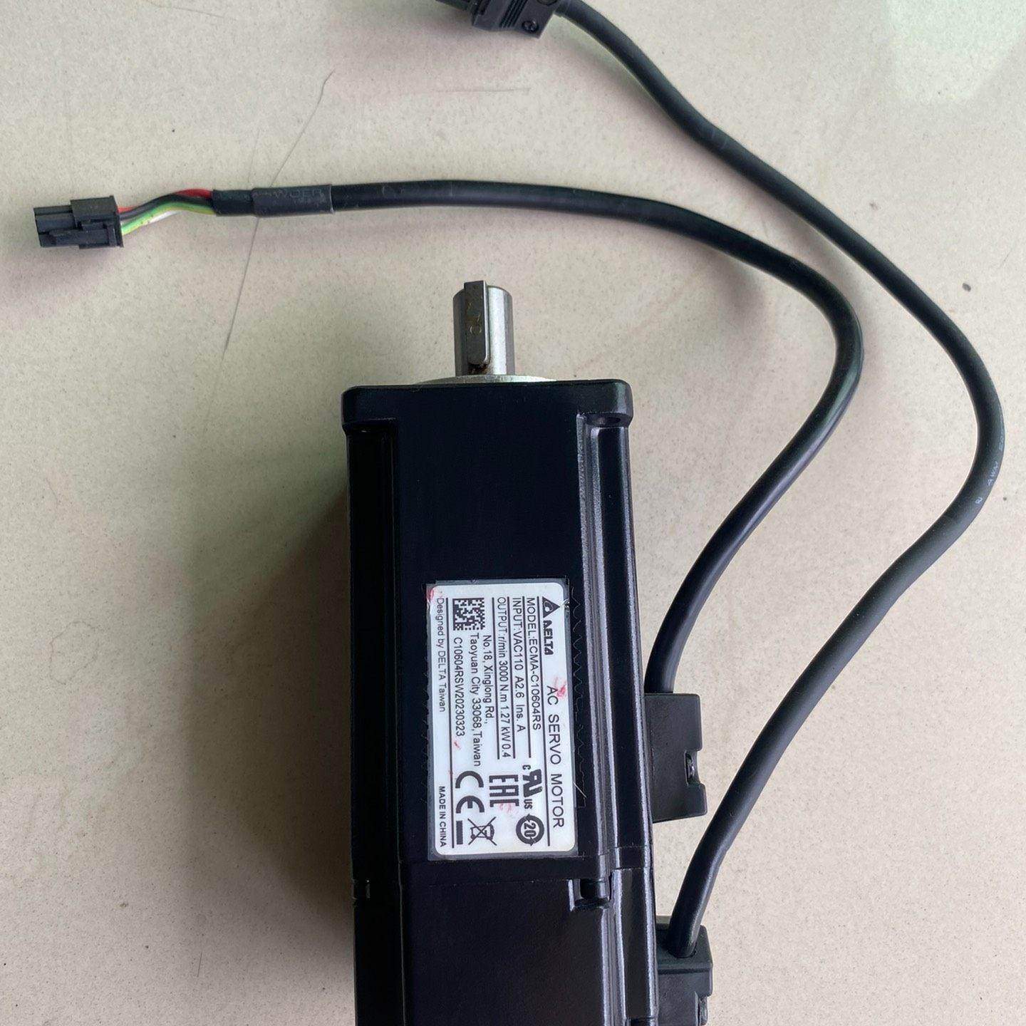 ECMA-C10604RS台达400W伺服电机 拆机 功