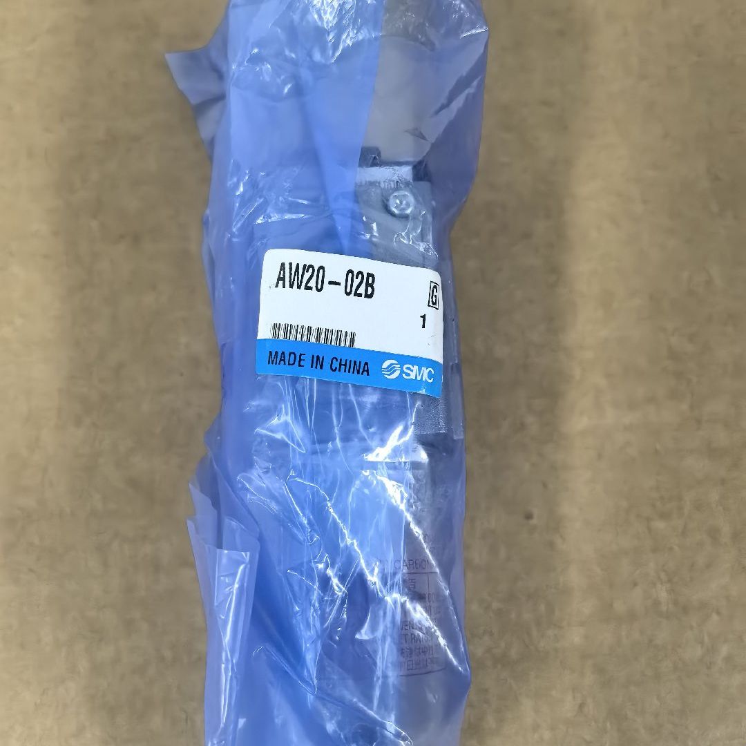 气动元件过滤减压阀 型号AW20-02B 1件