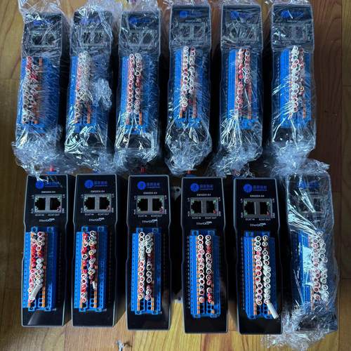 雷赛EtherCat远程IO模块 EM32DX-E4 现货1