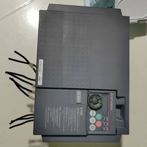 变频器FR-E740-5.5K-CHT 5.5KW功率