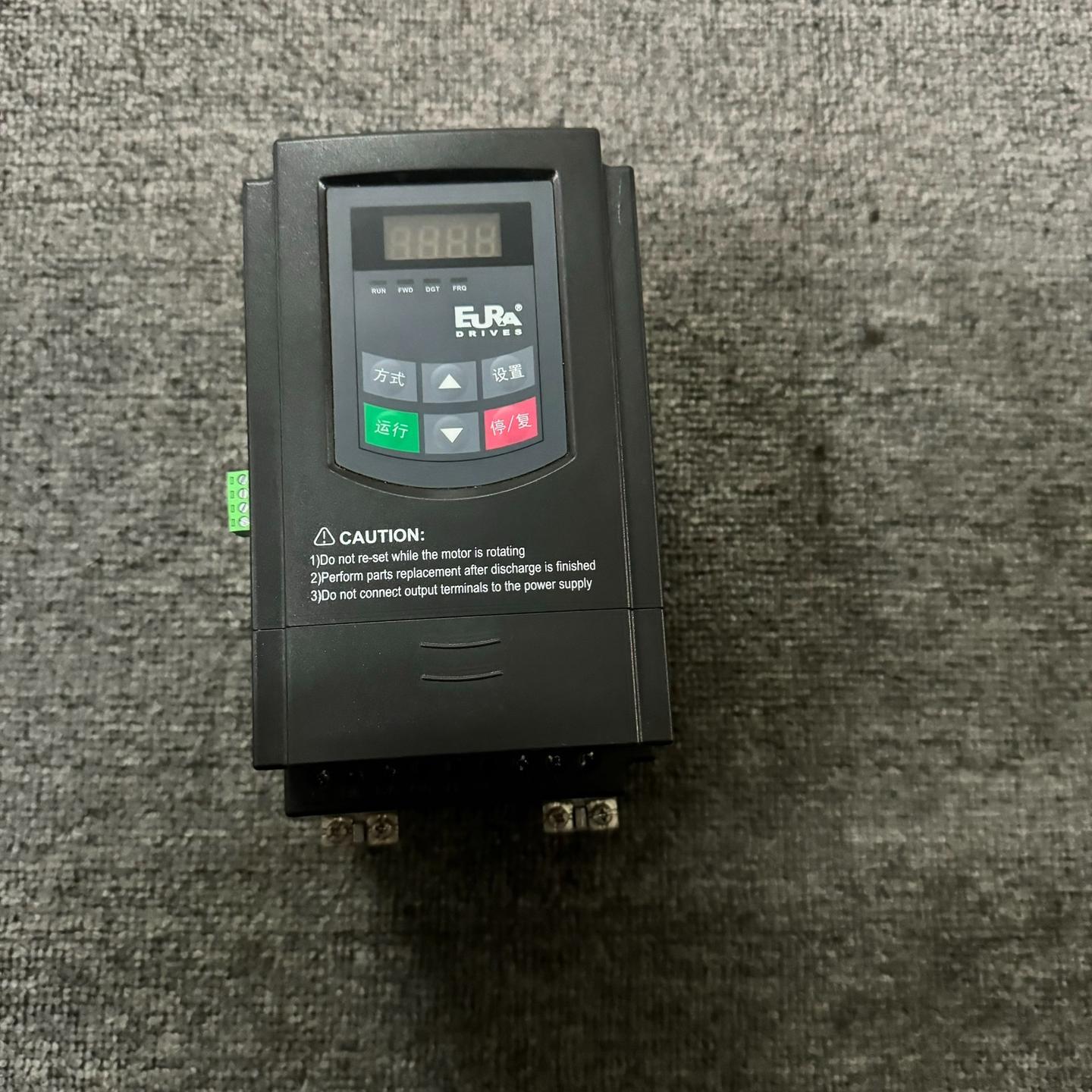 出售欧瑞变频器 型号E2000-0022T3 380V 2.