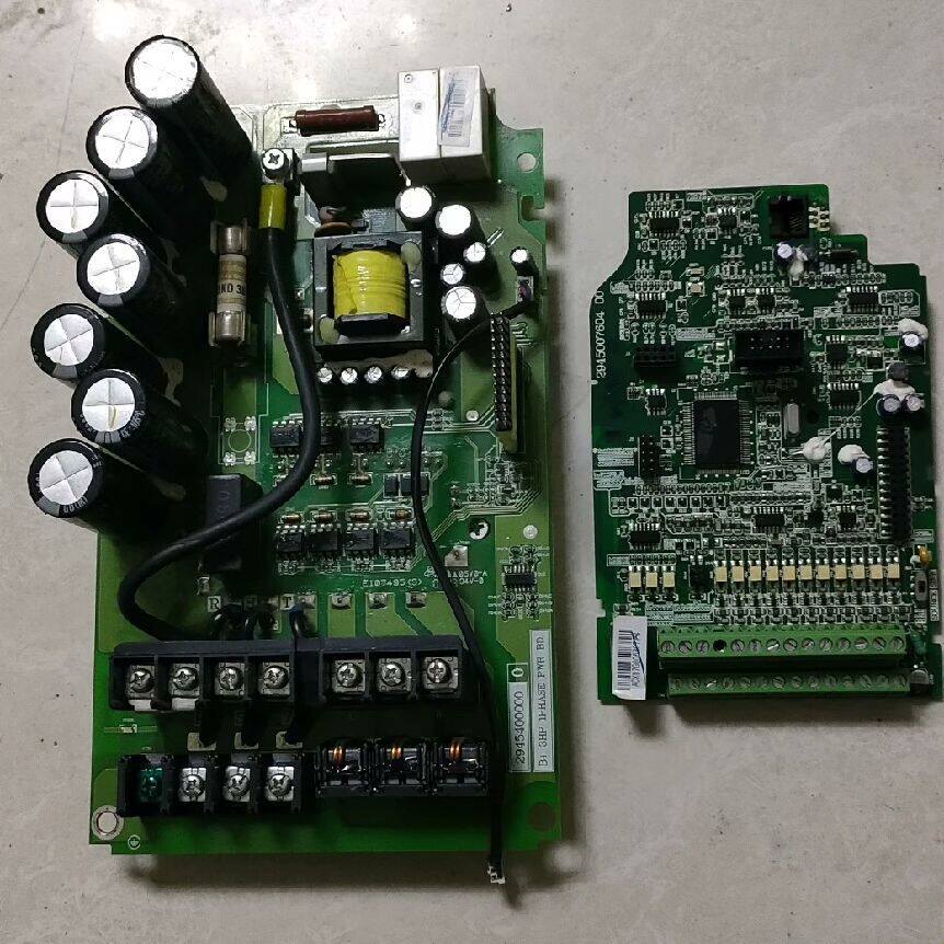 拆机台达变频器主板驱动板一套 外观型号如图所示 试机正常 包