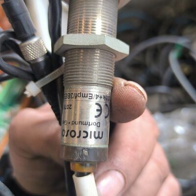 Microsonic dbk+4/Empf/3BEE/M18