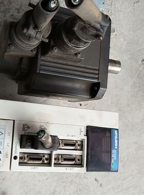 MR-J2S-100A伺服驱动器和电机HC-SFS102