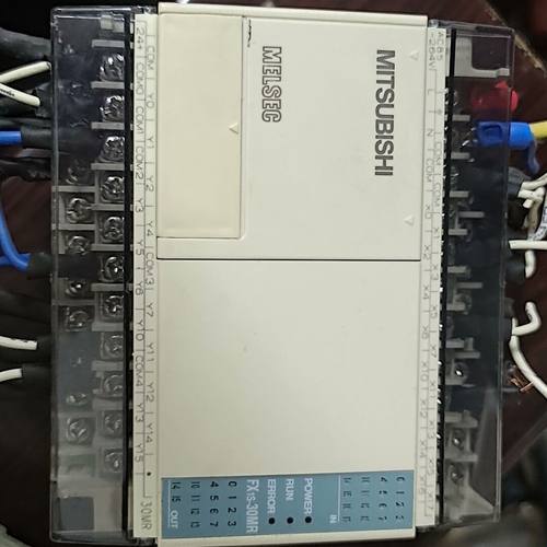 PLC/     FX1S-30MR  拆机包好 成色如