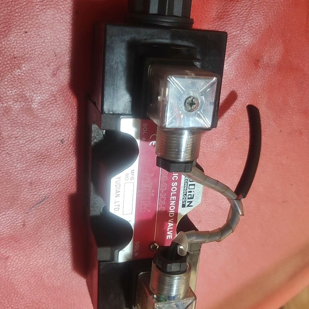 台湾YUDiaN宇典DSG-03-3C6电磁换向阀M型