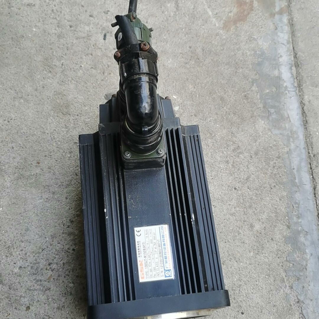 广数伺服电机130SJT-M150B(AY7)