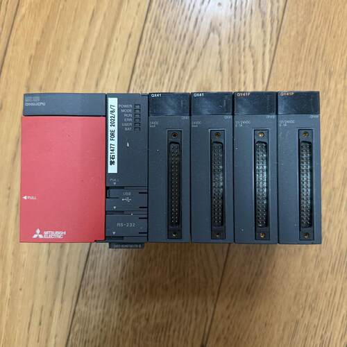 PLC QD4U1CPU QX41 QY41P扩展模块