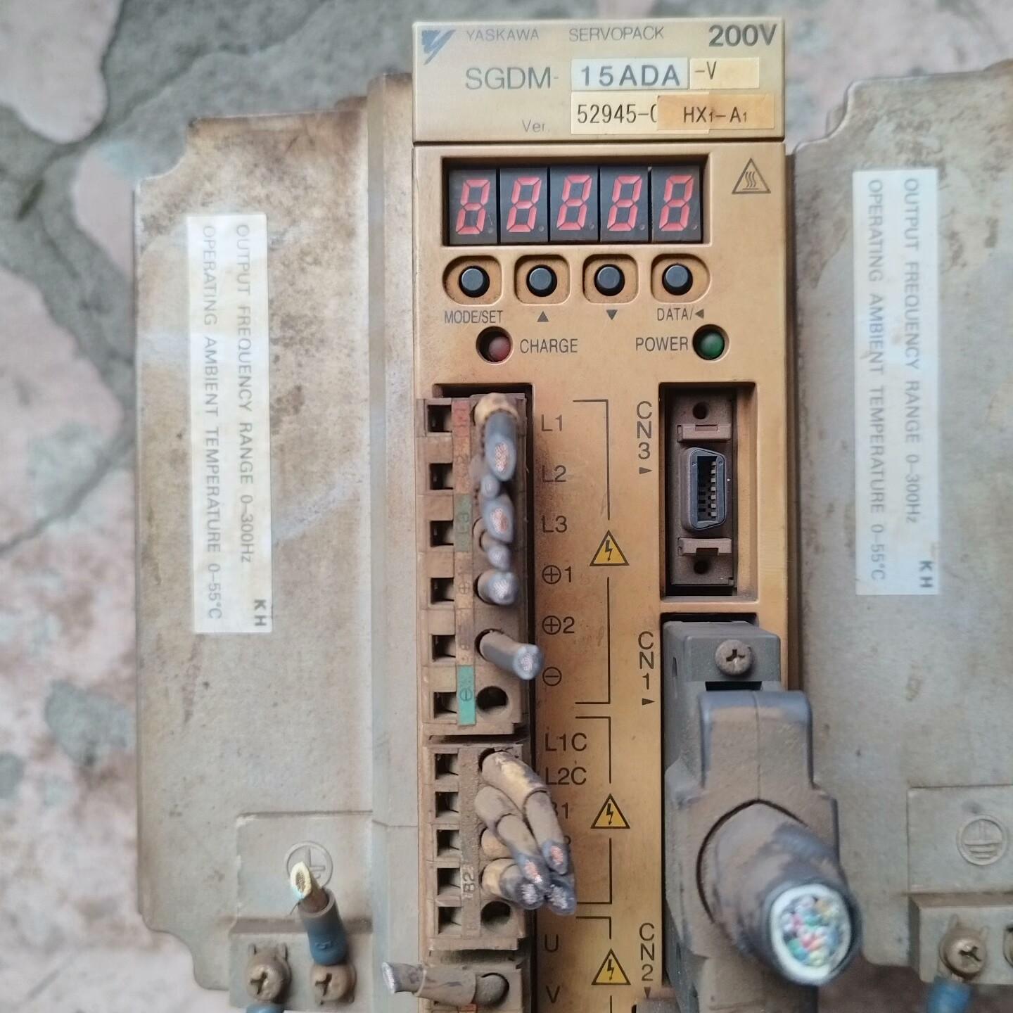 安川伺服驱动器SGDM-15ADA-V 1.5kw功率 20