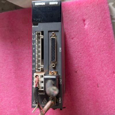 ZONCN伺服驱动器US100-70A-2 750W功率 三
