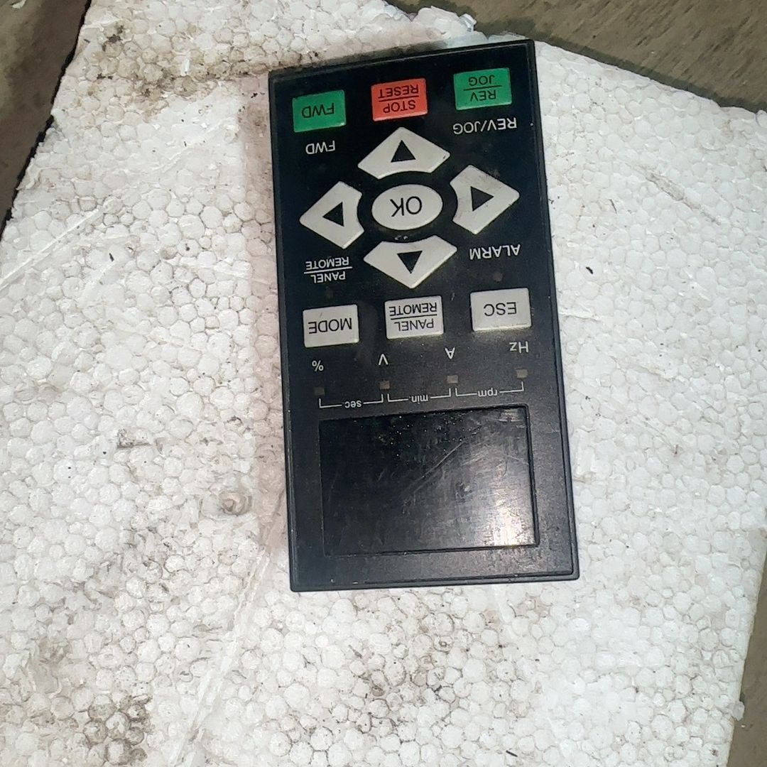 四方变频器面板DPNL350EM显示屏控制键盘包好拆机