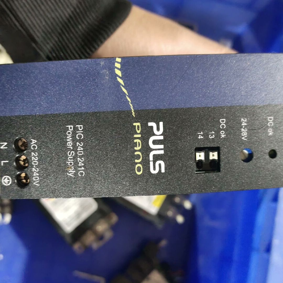 普尔世模块电源  PIC240.241C   正常设备拆机