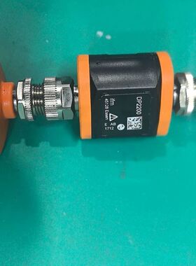 易福门DP2200传感器 德国制造 成色轻微使用痕迹。拆机闲