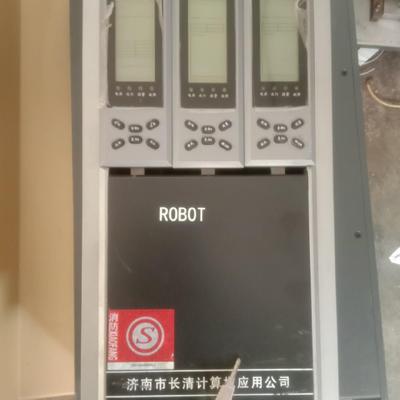 可燃气体报警控制器 济南长清计算机出品。清理仓库倒出 库存未