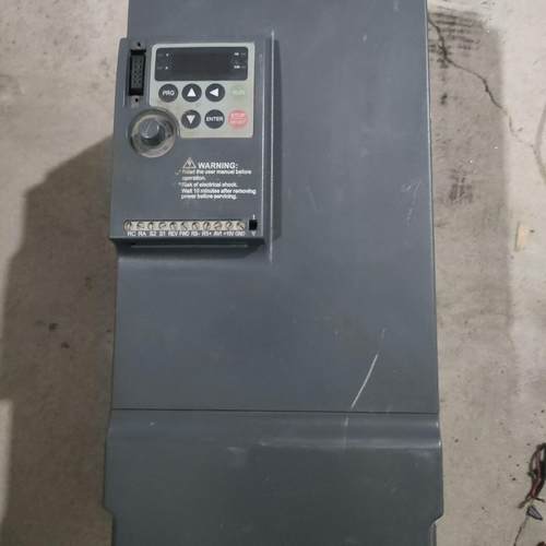 众辰15kw变频器 NZ200-15G/18.5p-4 上2