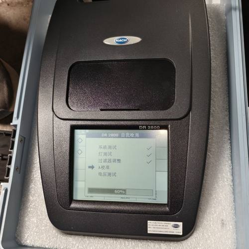 哈希dr2800光度计 成色很好 带图中配件 开机如图所