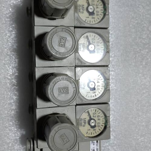 集装减压阀 ARM11A1-S01  带底