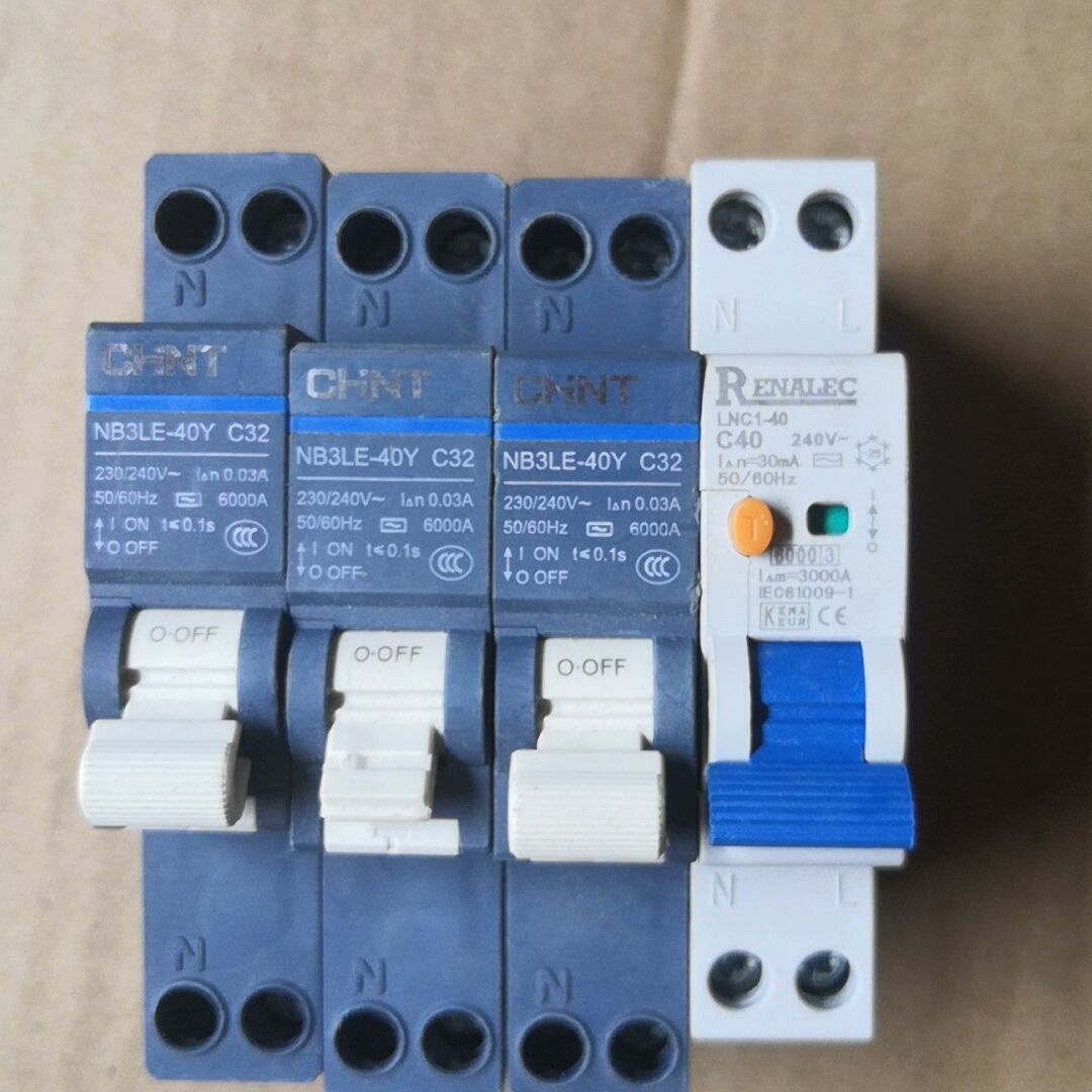 了1p+n紧凑型漏电NB3LE-40Y C32，拆机