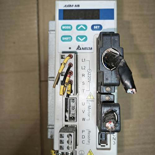 台达伺服驱动器ASD-A0421-AB  400w驱动器