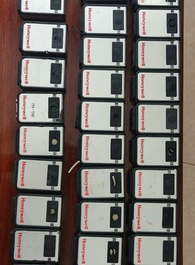 3310G读码器共35个 成色如图 外壳不是很漂