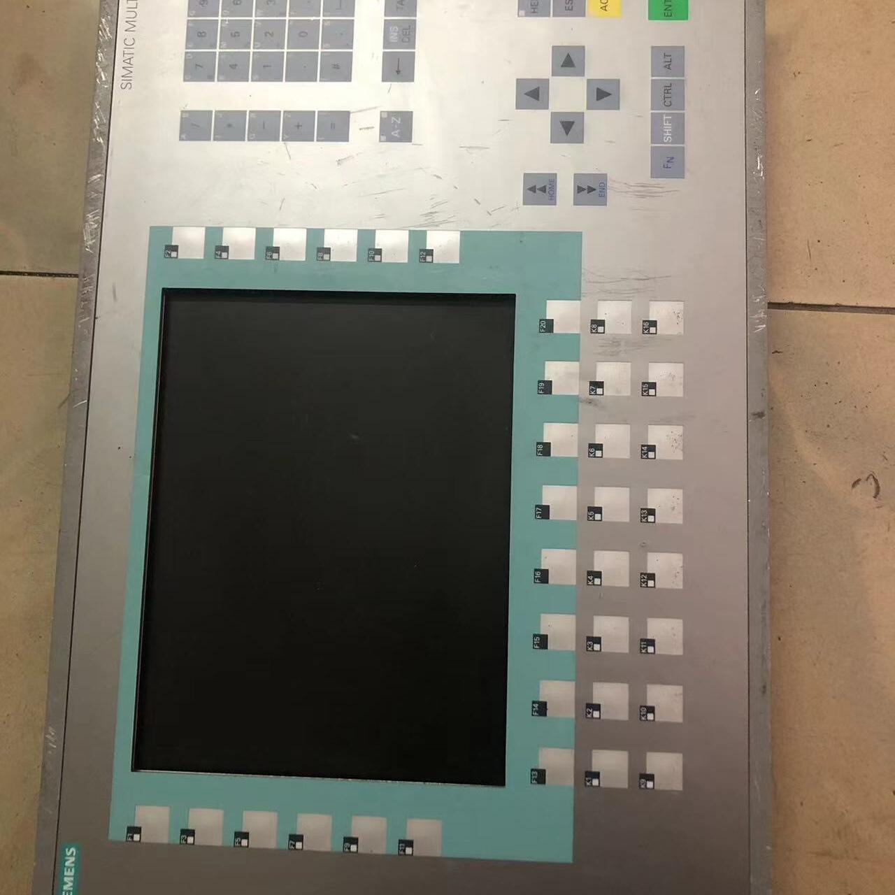 触摸屏6AV6  643-0DD01-1AX1、通电显