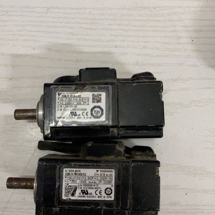 拆机安川伺服电机SGMJV-01ADC6S