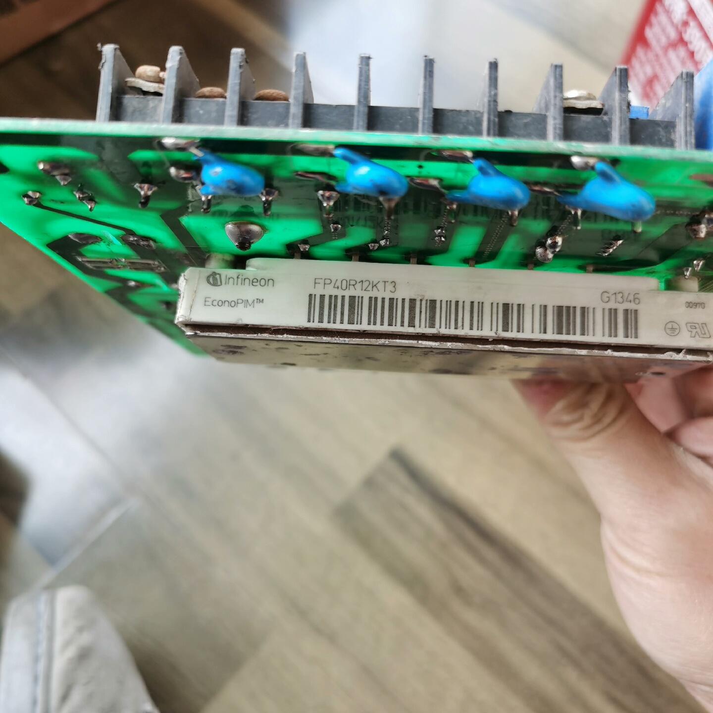 英飞凌模块FP40R12KT3 功能测试完好 实物拍摄 带板