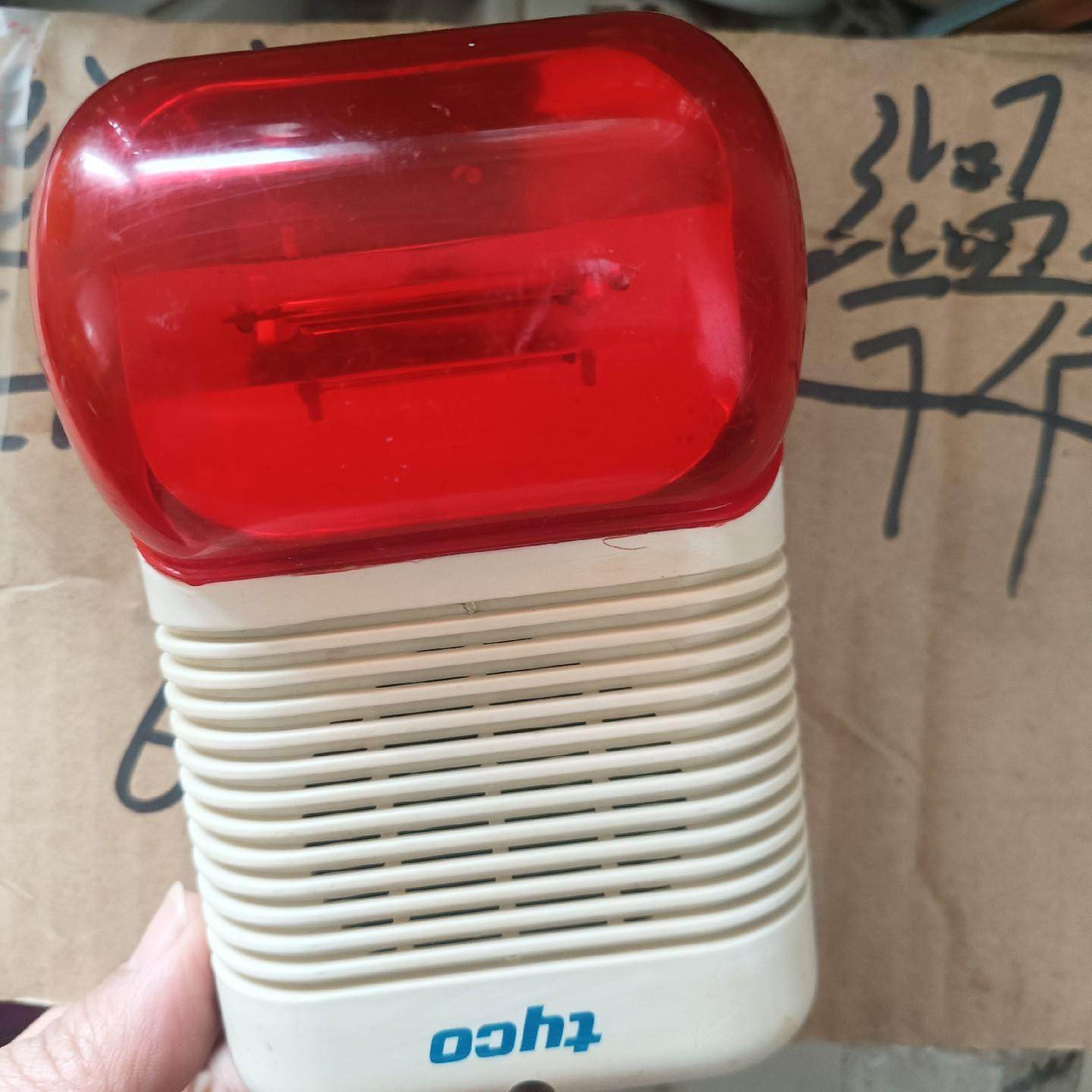 泰科TYC3000-9017声光报警器，外观成色级好，后面标