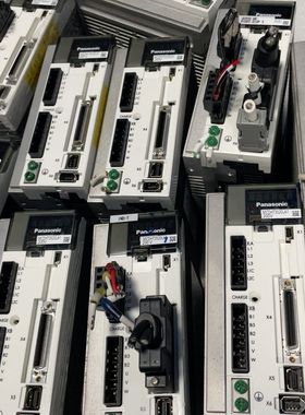 MCDHT3520LA1 AC伺服驱动器 拆机 功能