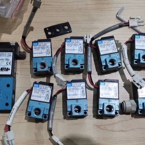 电磁阀35A-AAA-DDCC-1BK 电压12V